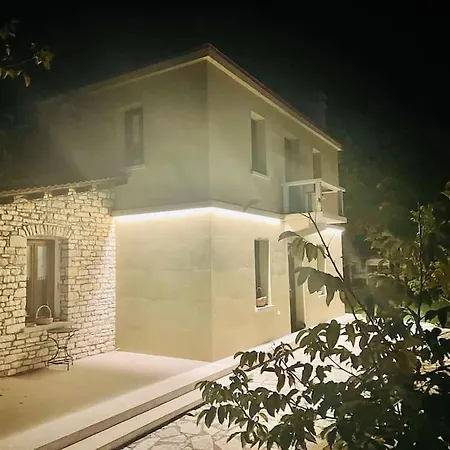 Voutyro I, Karpenisi, Evrytania *